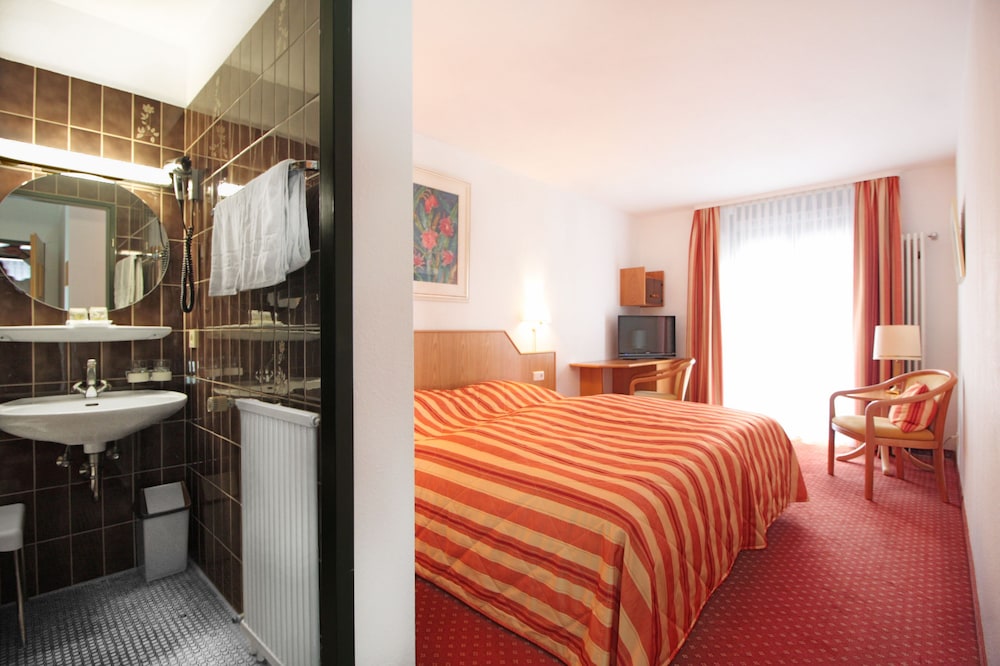 Ringhotel Schiff Am See 12/50