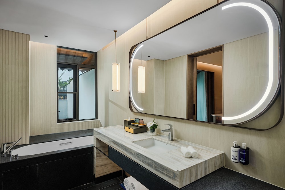 voco Xitang by IHG، Jiashan، Jiaxing 46/50