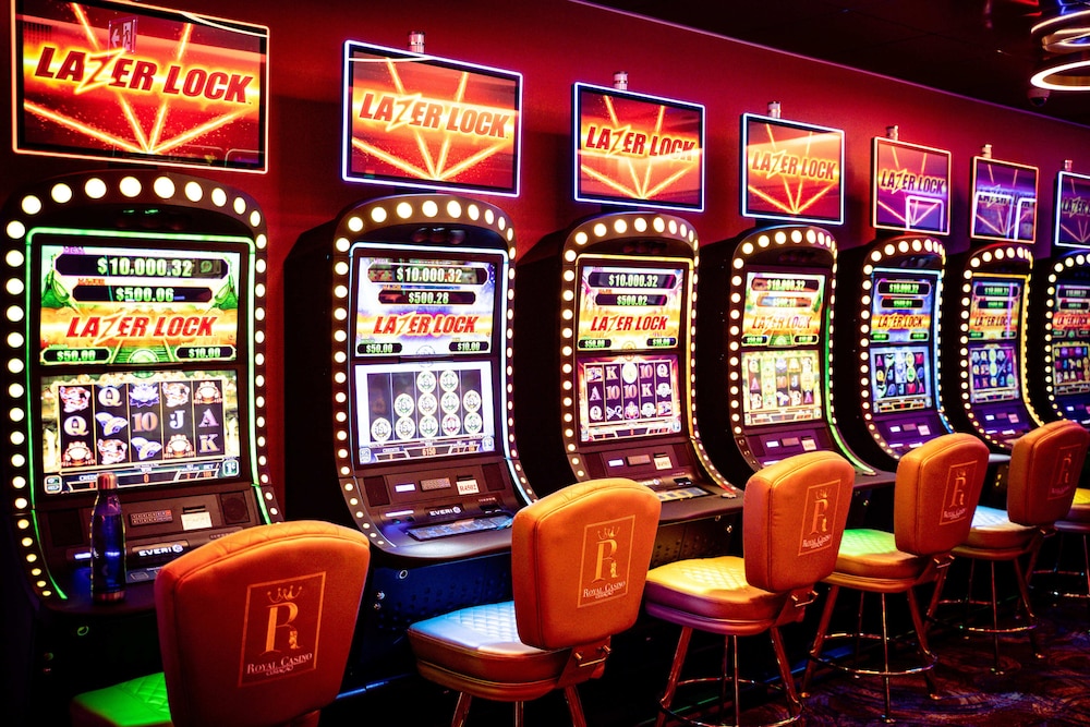 Harbor Hotel and Casino Curacao 58/65