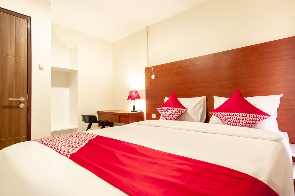 Oyo Flagship 1481 Apartemen Sentraland Medan 16/22