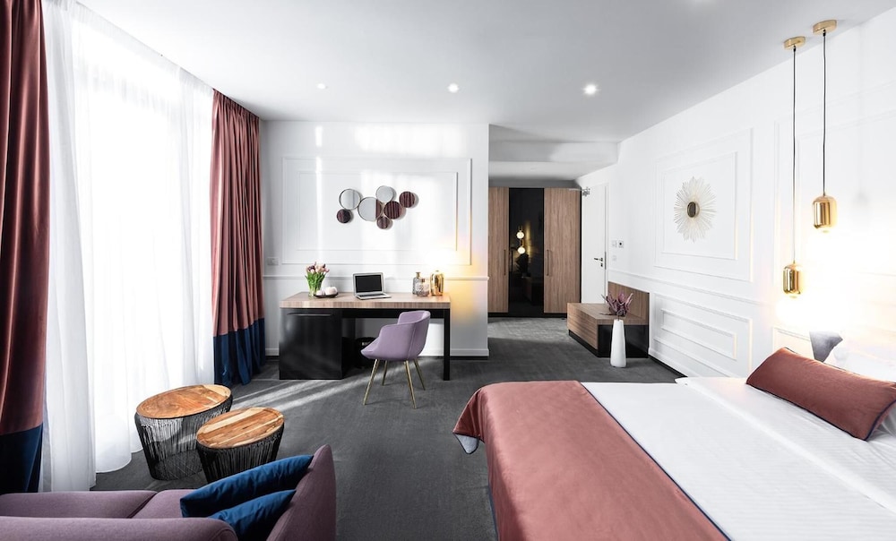Del Corso Hotel 29/71