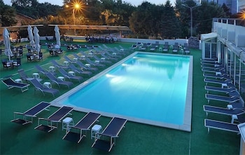 North Star Continental Resort 16/55