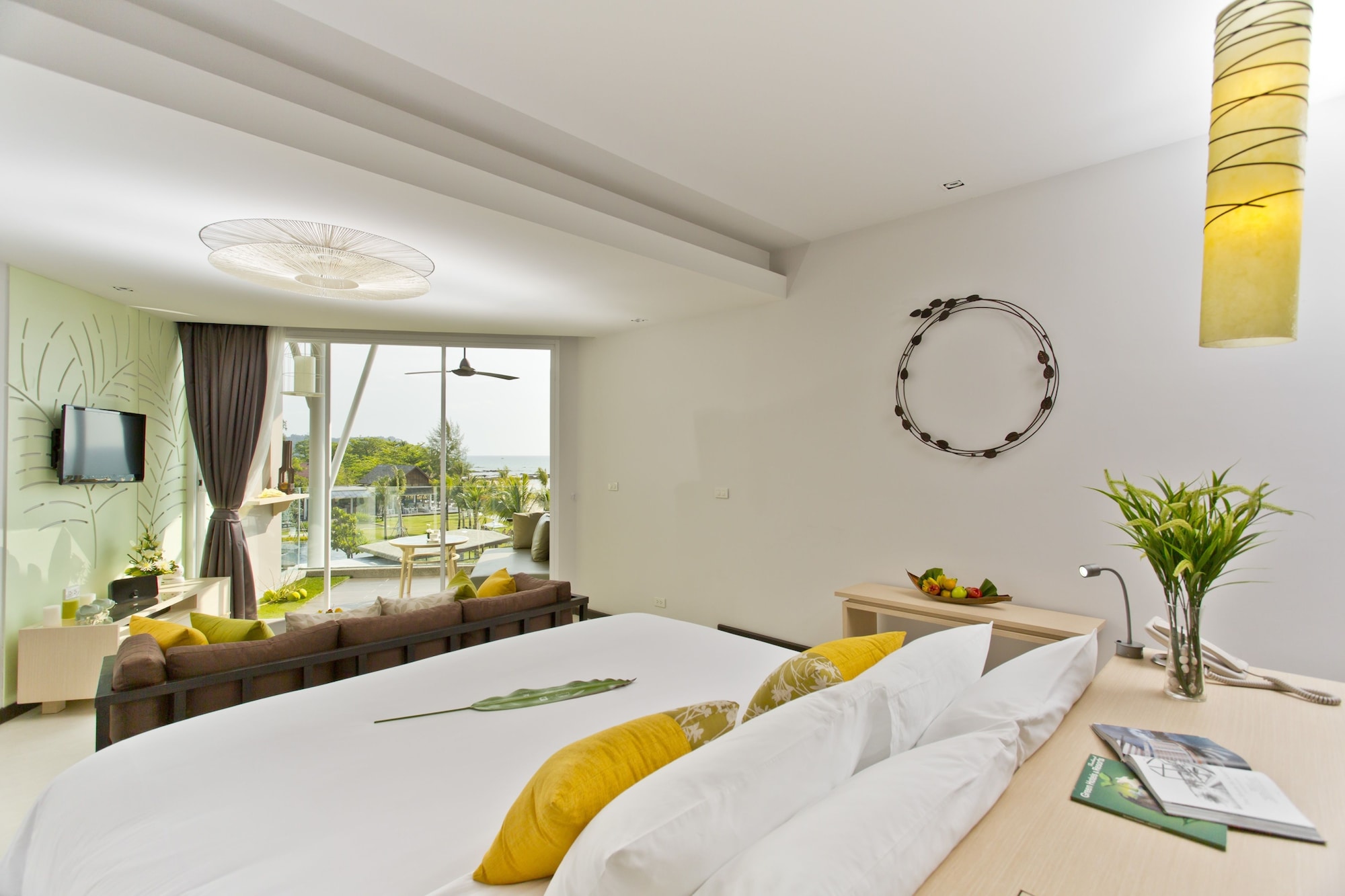 Junior Suite, Side Sea View