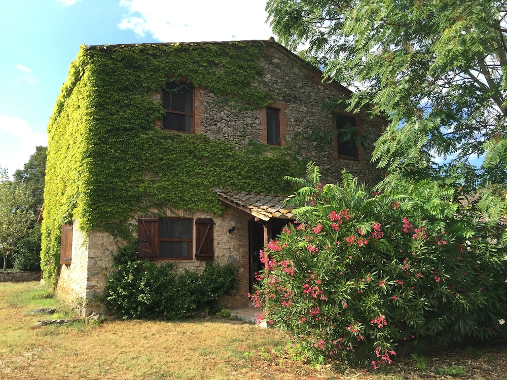 Agriturismo Podere Conte Ràcani 2/40