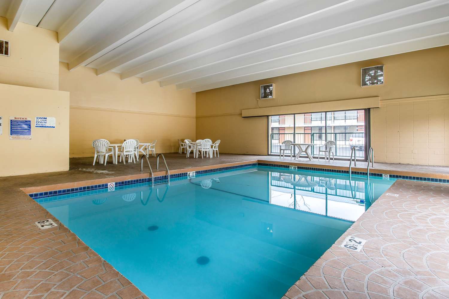Lawton Hotel 4/6
