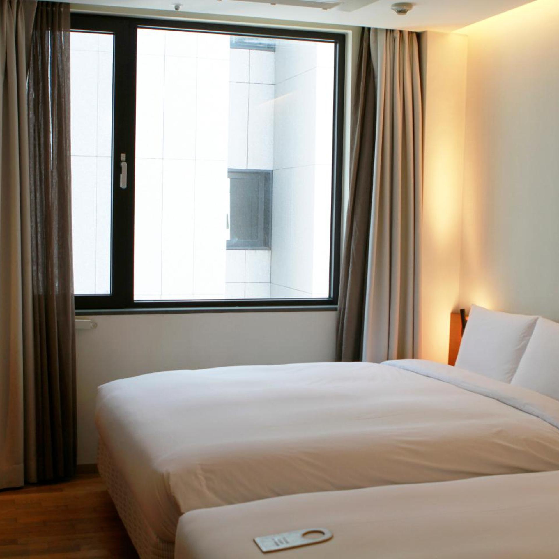 Seoul Hotel ShinShin Myeongong 23/51