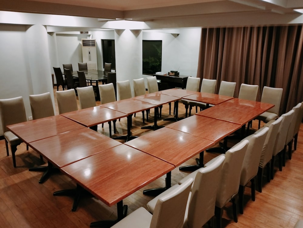 Arzo Hotel Manila 17/23