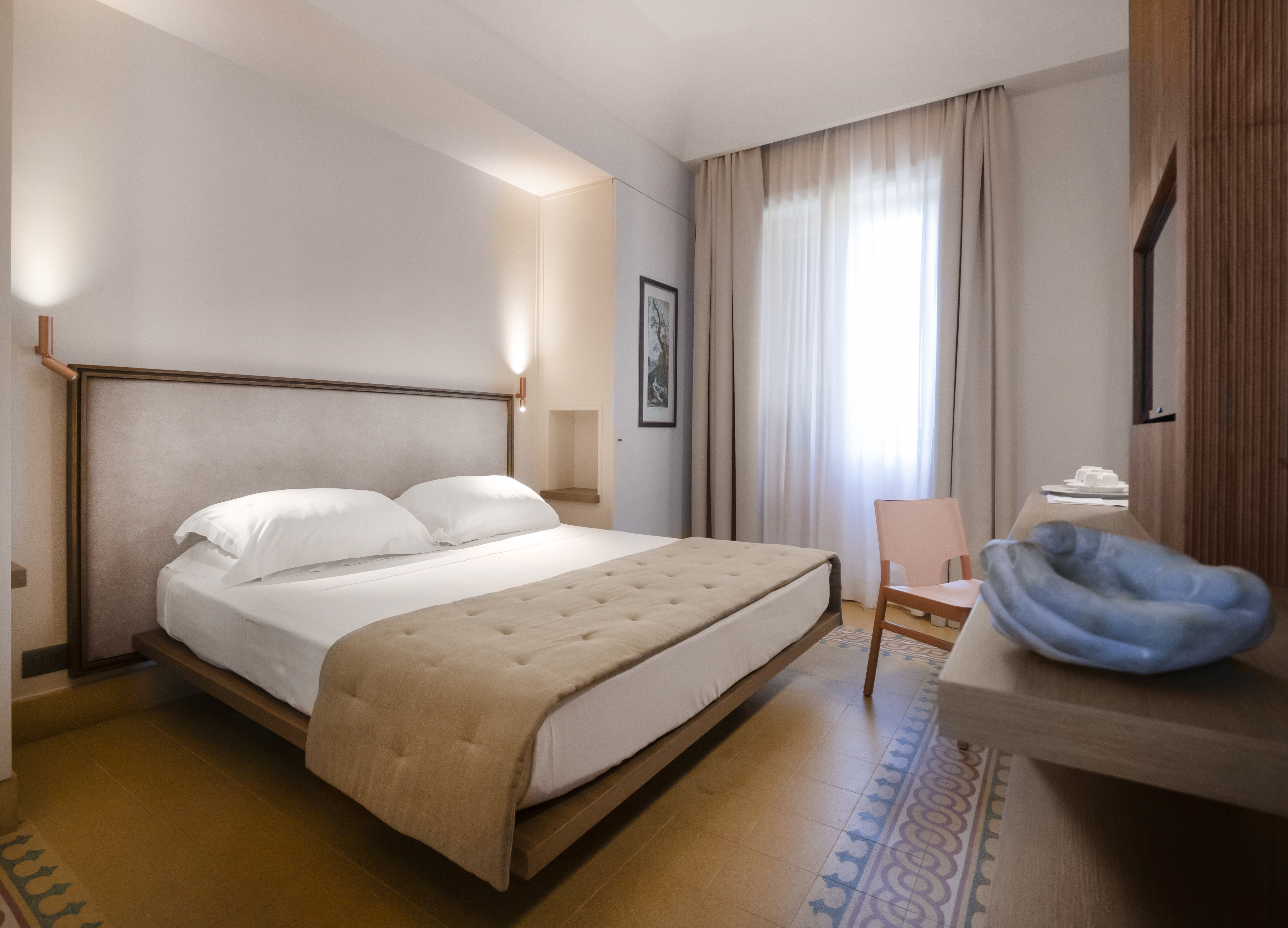 غرفة قياسية بسرير مزدوج، Villa Favorita Hotel and Events 2/6