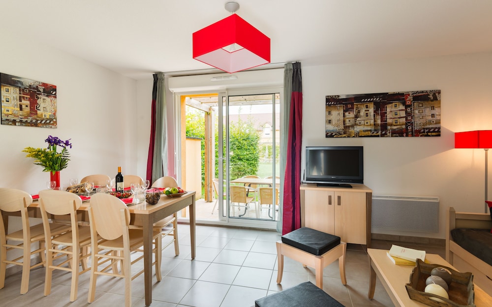 RESIDENCE LAGRANGE VACANCES LES BASTIDES DE LASCAUX 13/26