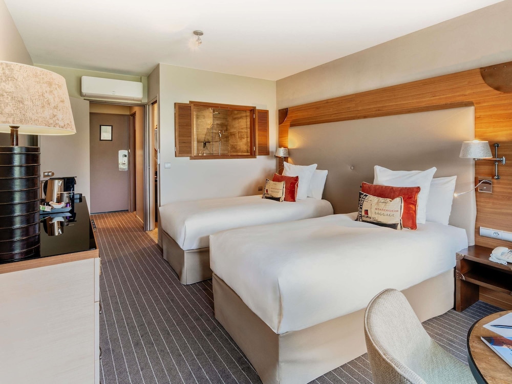 Classic, Double or Twin Bed, Sea View, Balcony 6/8