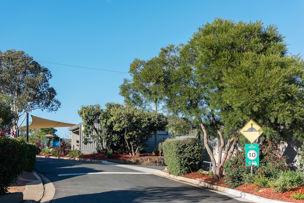 Crestview Tourist Park 62/74