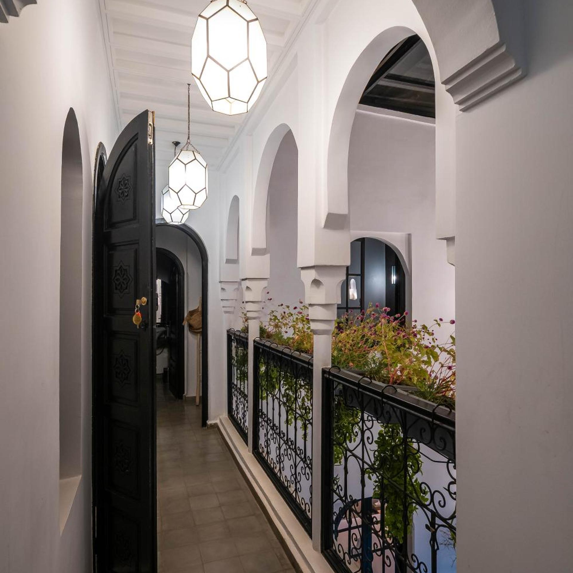 Riad Come & Va 8/65