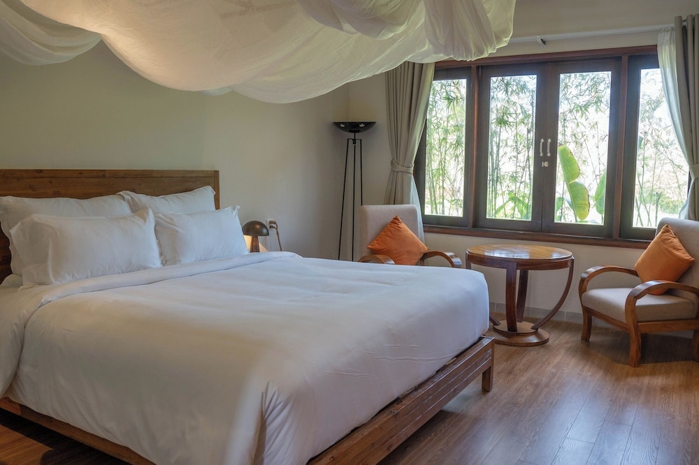 Pax Ana Doc Let Resort and Spa 18/59