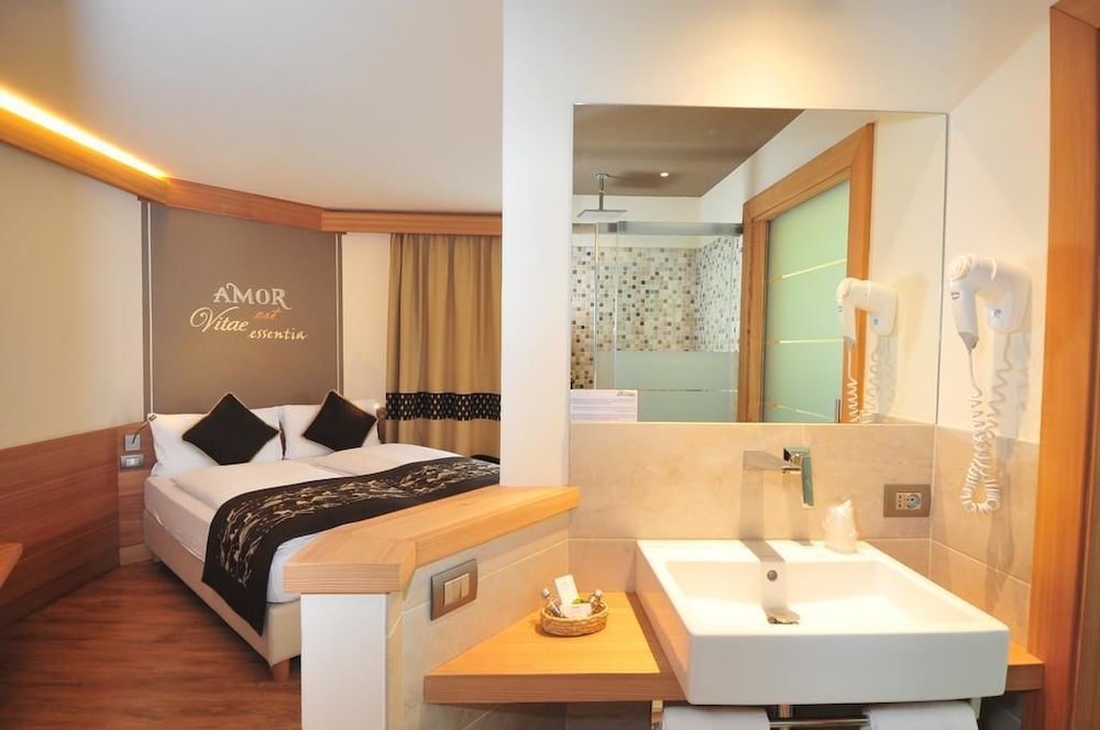 Hotel B&B Bondi 14/26