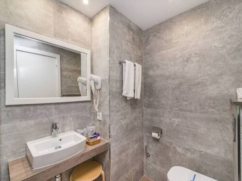 Hotel Na Taconera Sport & Relax 71/72