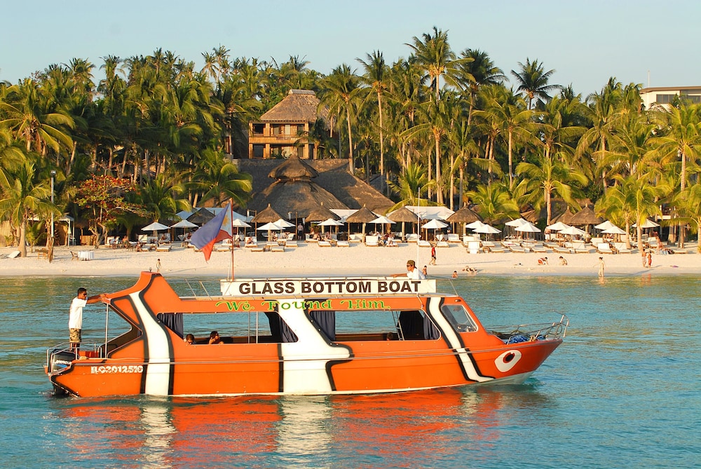 FRIDAYS BORACAY RESORT 44/50