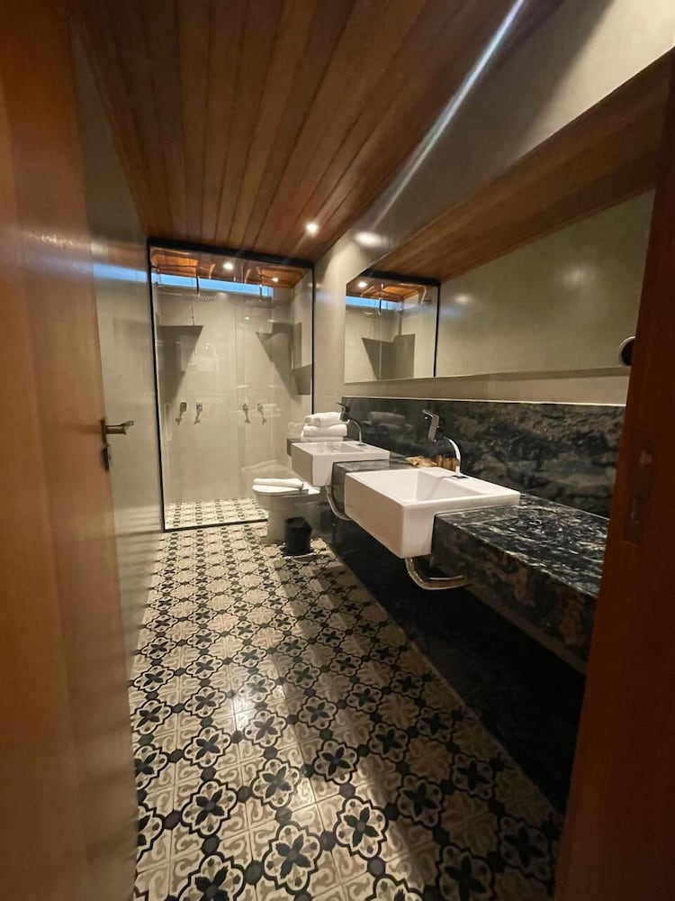 Hotel Estilo de Minas 48/50