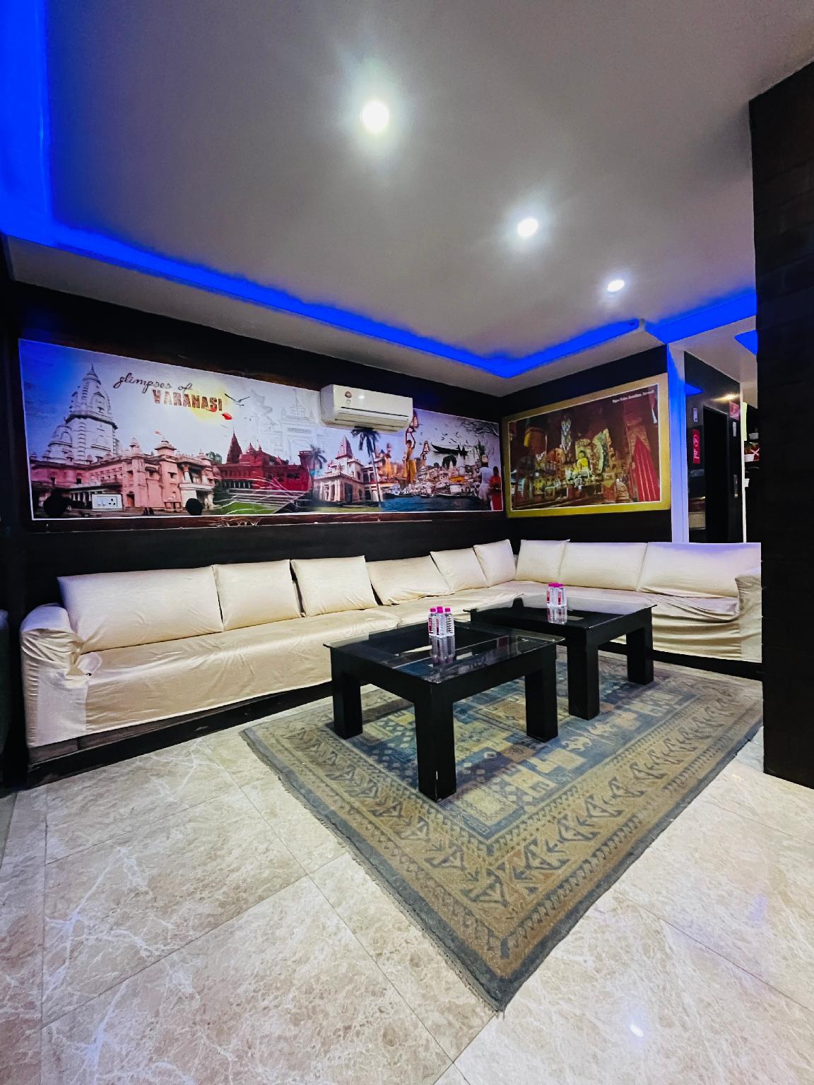 Oyo Rooms Mall Road Cantonment 29/46
