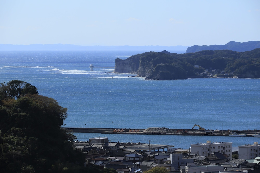 Katsuura Hilltop Hotel & Residence 43/50