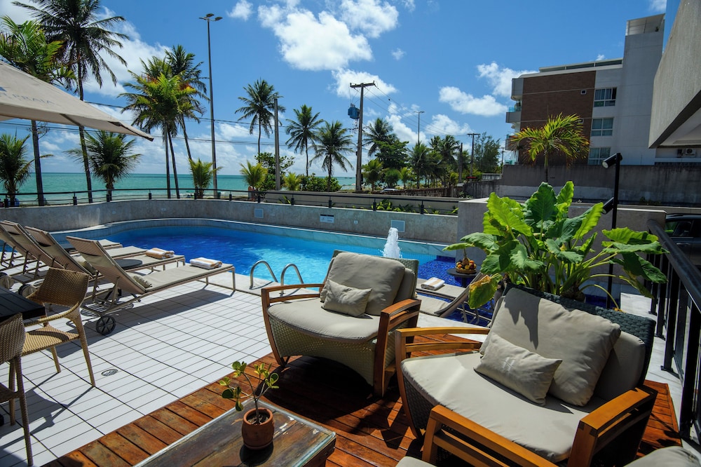 Hardman Praia Hotel 50/78