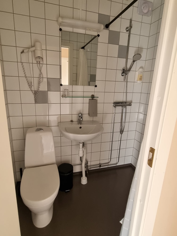 Hotell Zlafen Bed And Breakfast 42/46