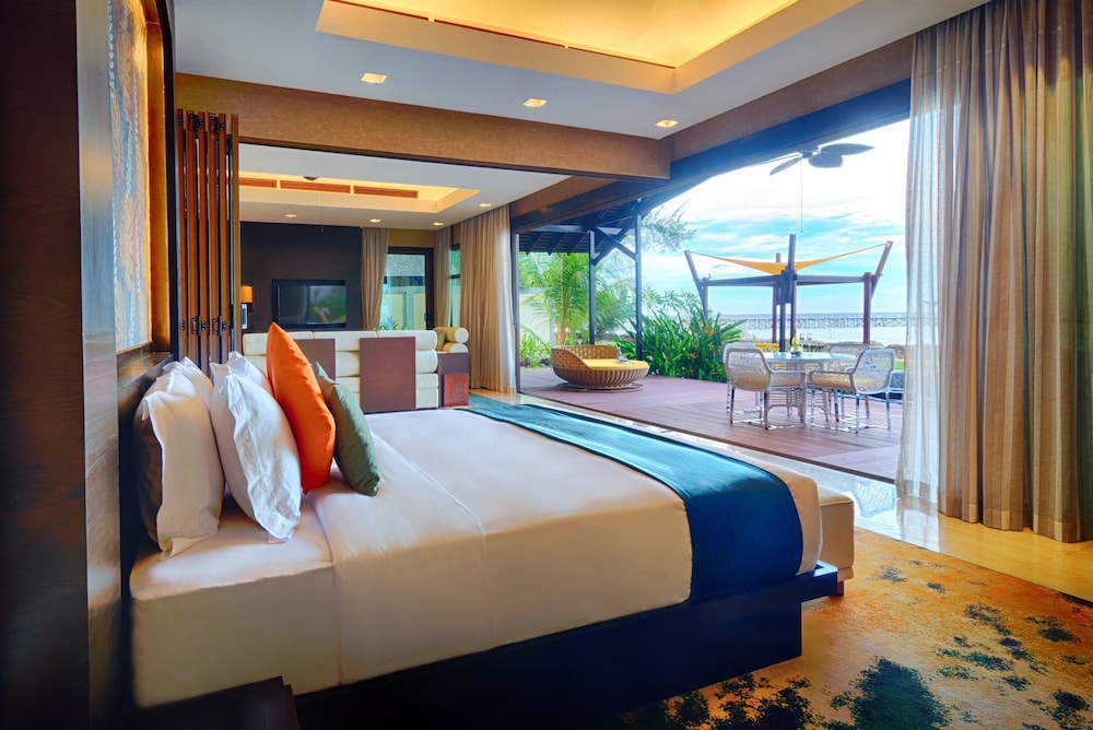 Pool, Villa, King Bed