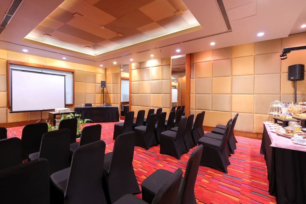 Quest Hotel Simpang Lima Semarang 44/60