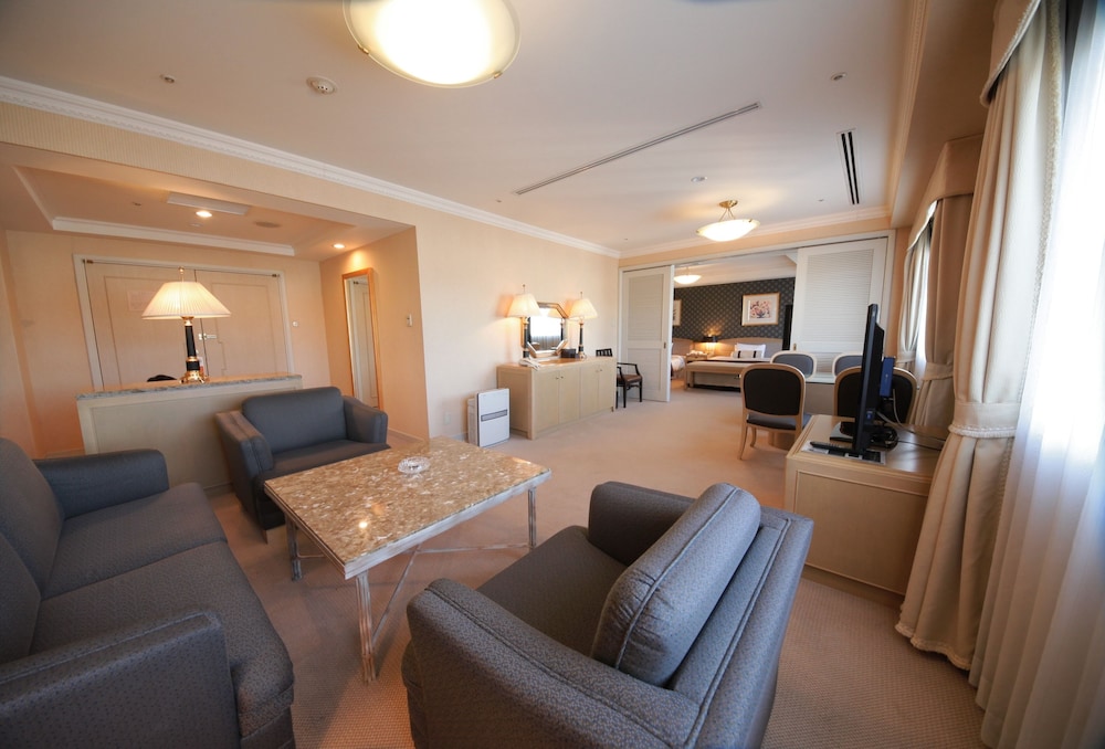 Numazu Riverside Hotel 27/50