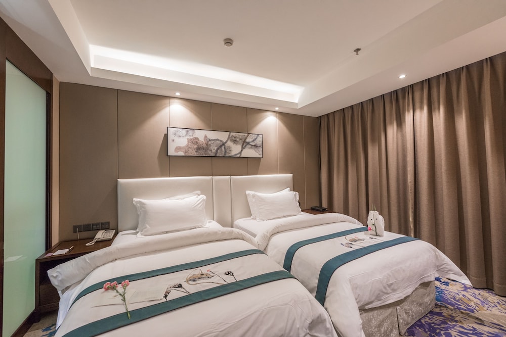 Metropolo Jinjiang Hotels (Xuzhou Railway Station, Suning Plaza, Chudu) 7/39