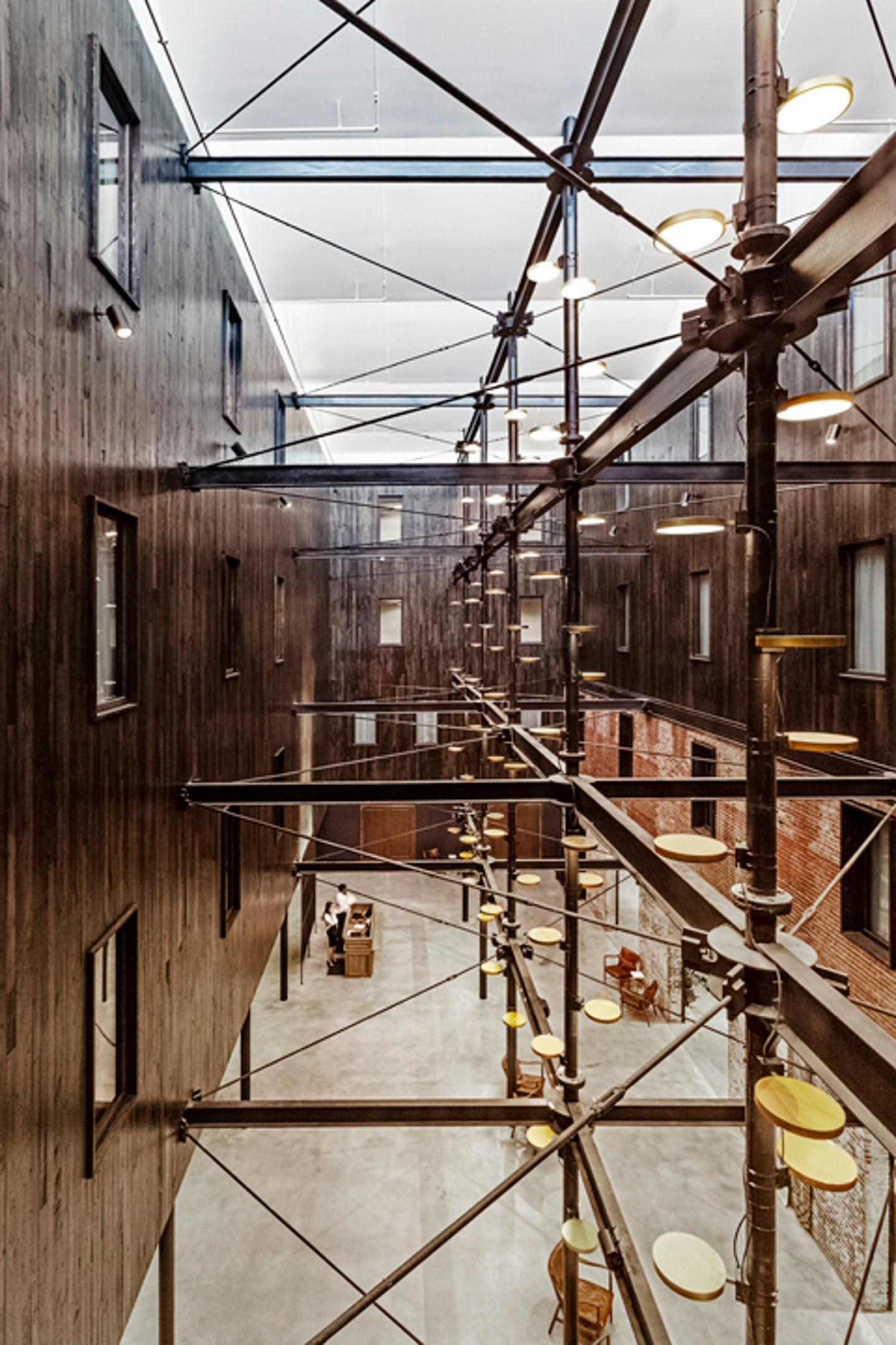 Crossroads Hotel 29/53