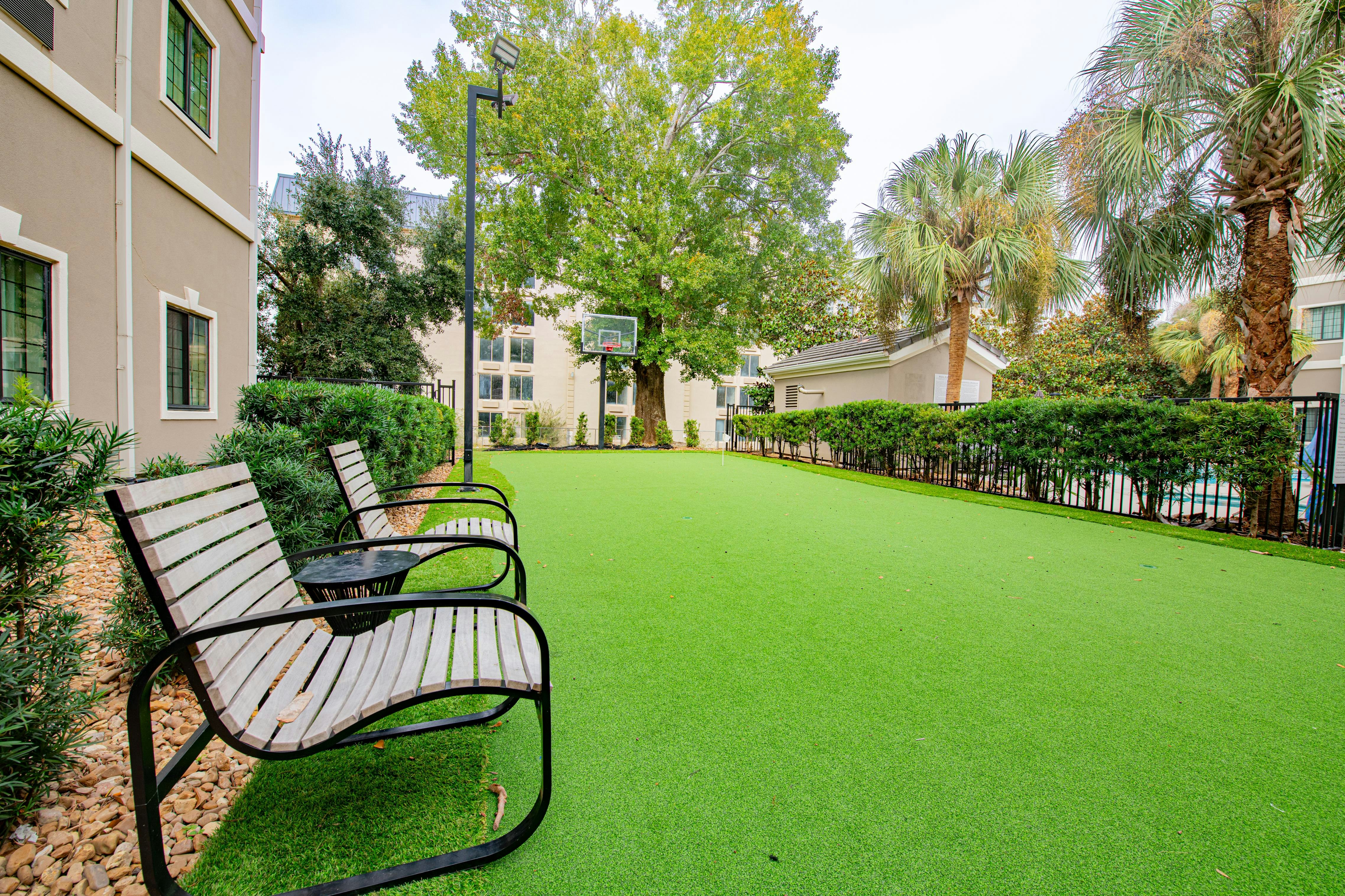 Staybridge Suites Lafayette Airport 60/63