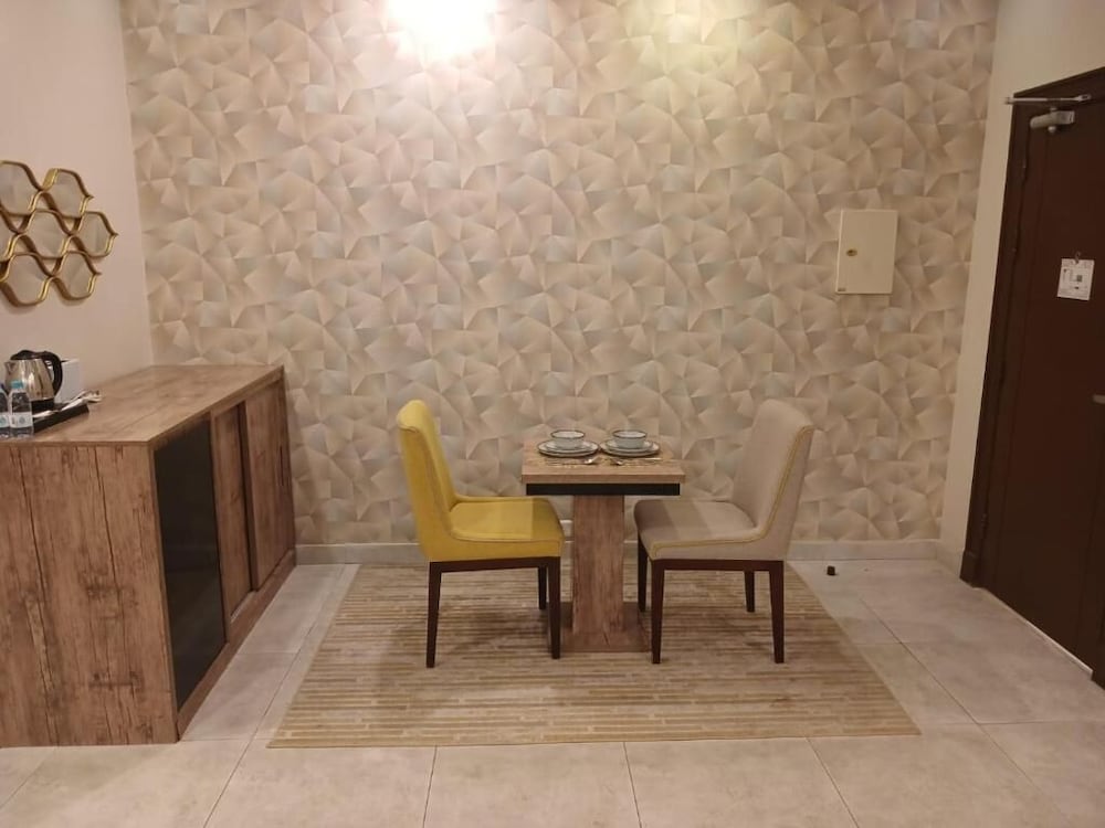 فندق كلاوزر للشقق الفندقية(Clowzer Hotel Apartments) 9/51