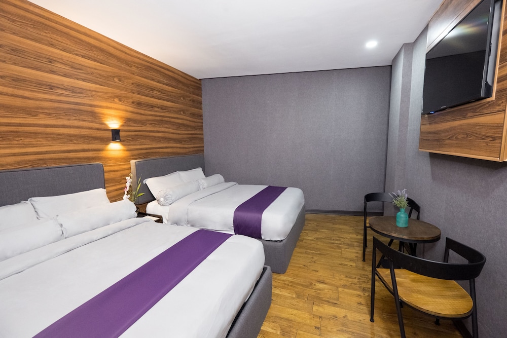 PREMIUM, 2 DOUBLE BEDS