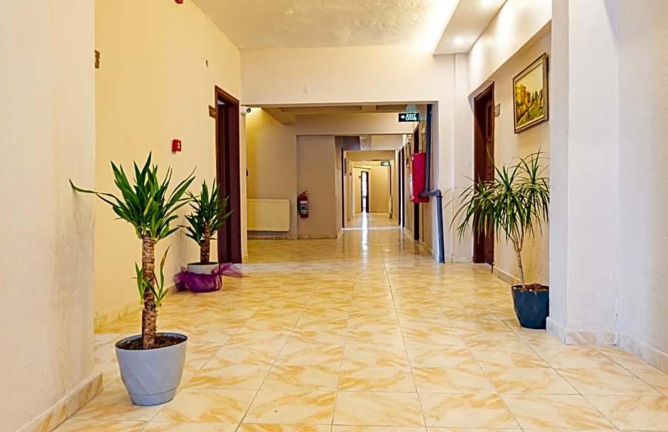 Simre Hotel 4/32