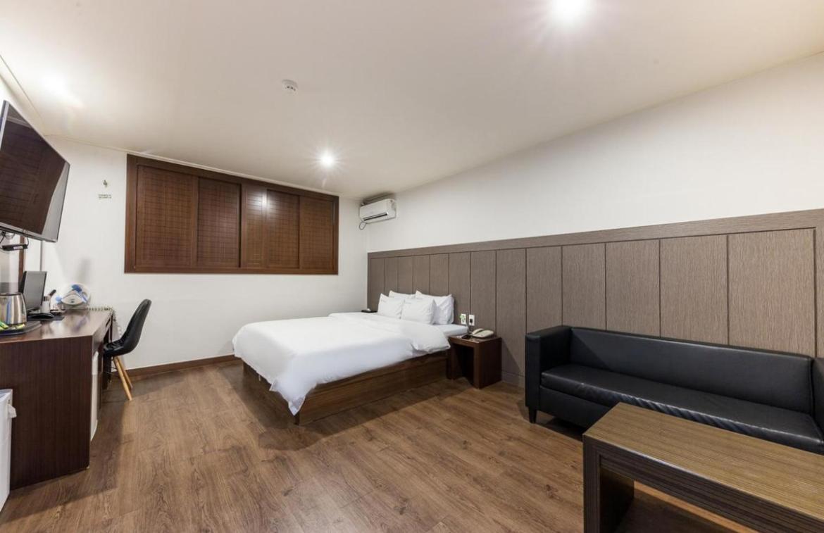Daesan Hotel 15/42