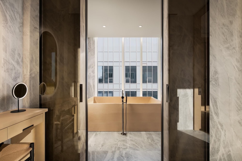 Nobu Hotel Toronto 4/50