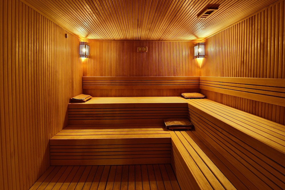 Bof Hotels Ceo Suites 30/73