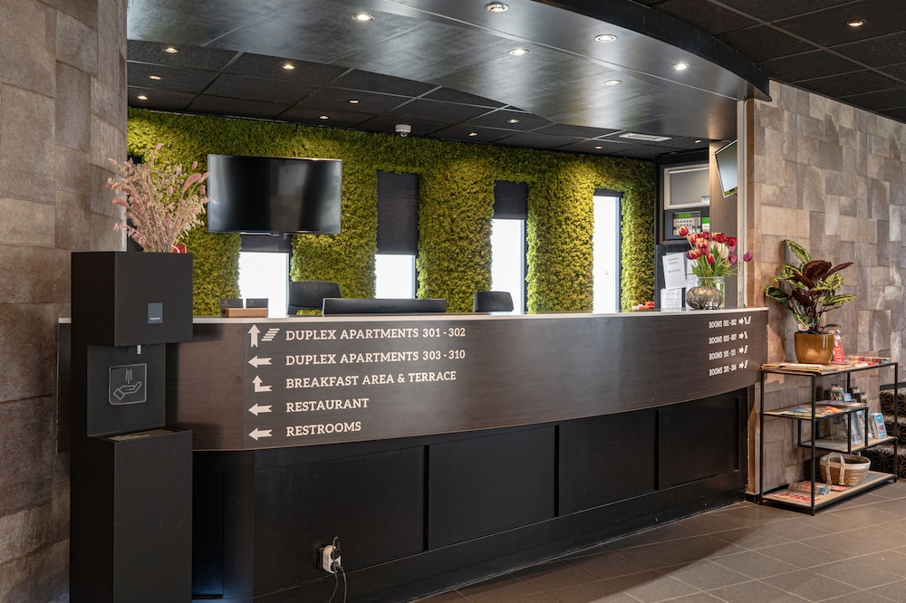Hotel de Duif 4/50