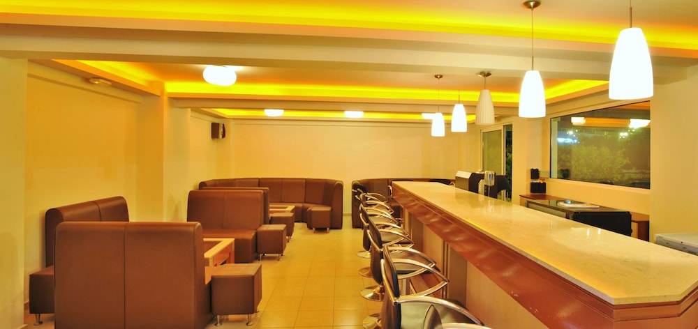 Lito Hotel 59/66