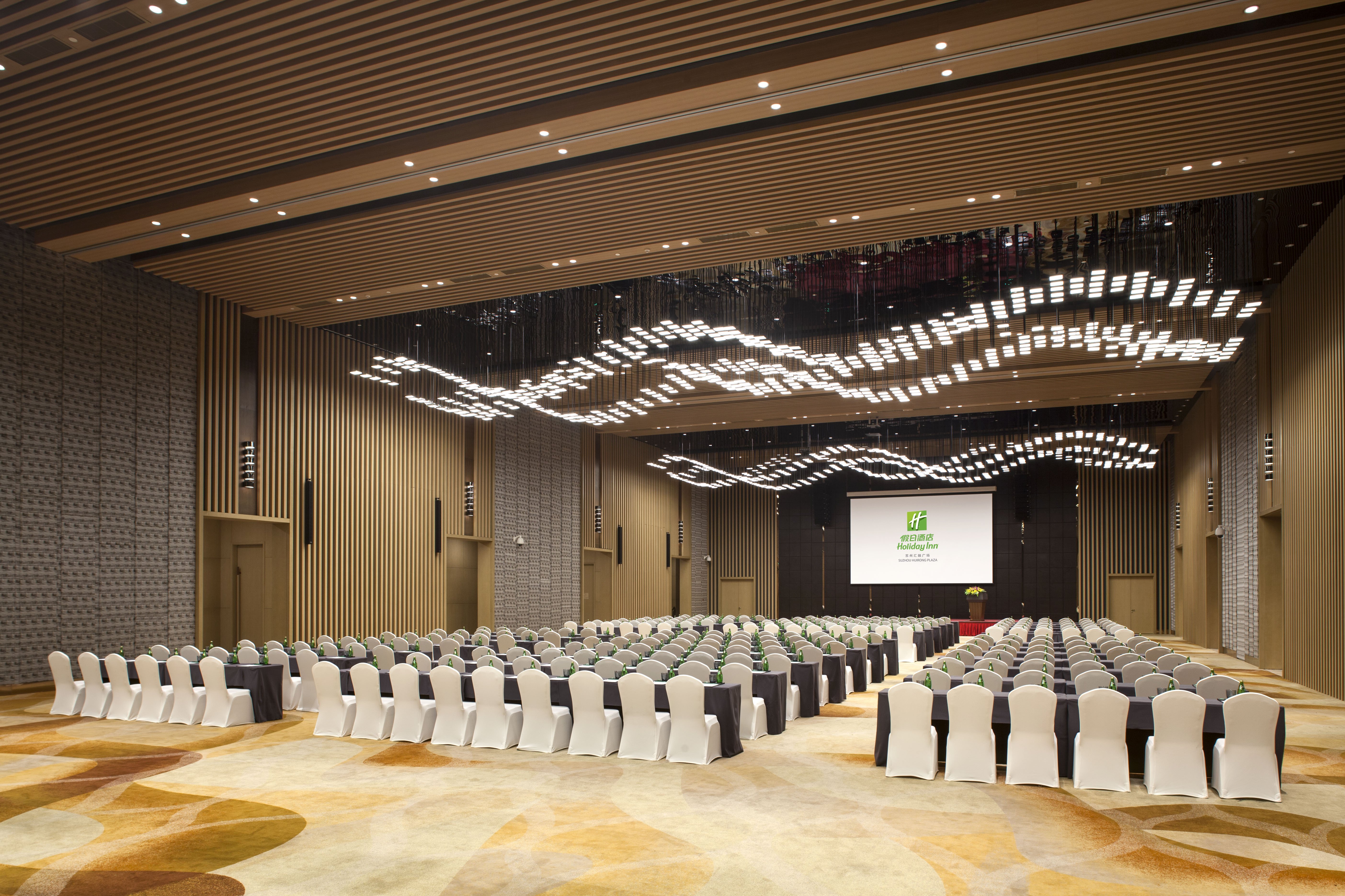 Holiday Inn Suzhou Huirong Plaza 45/50