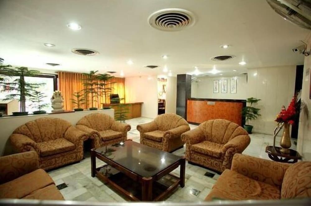 MAHALAKSHMI PALACE HOTEL 14/24