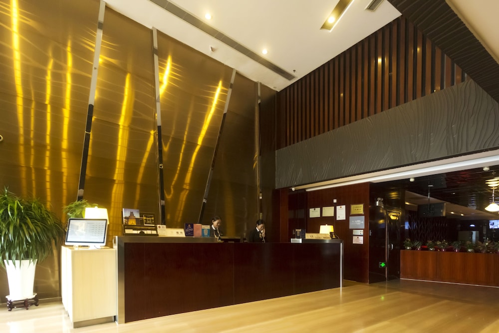 Jinjiang Metropolo Hotel 7/48