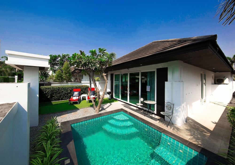 Colibri Pool Villa photo5