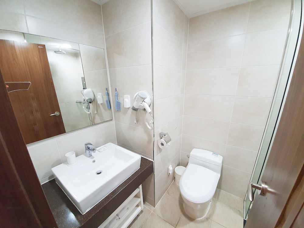 Jeju Ocean Blue Hotel 52/61
