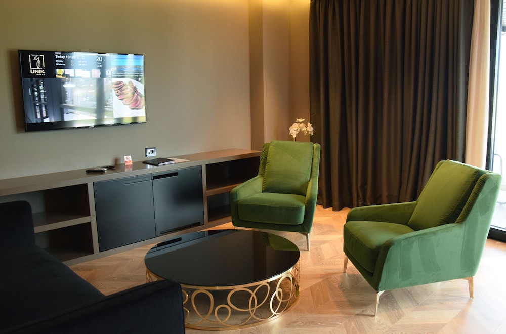 Unik Hotel 35/50