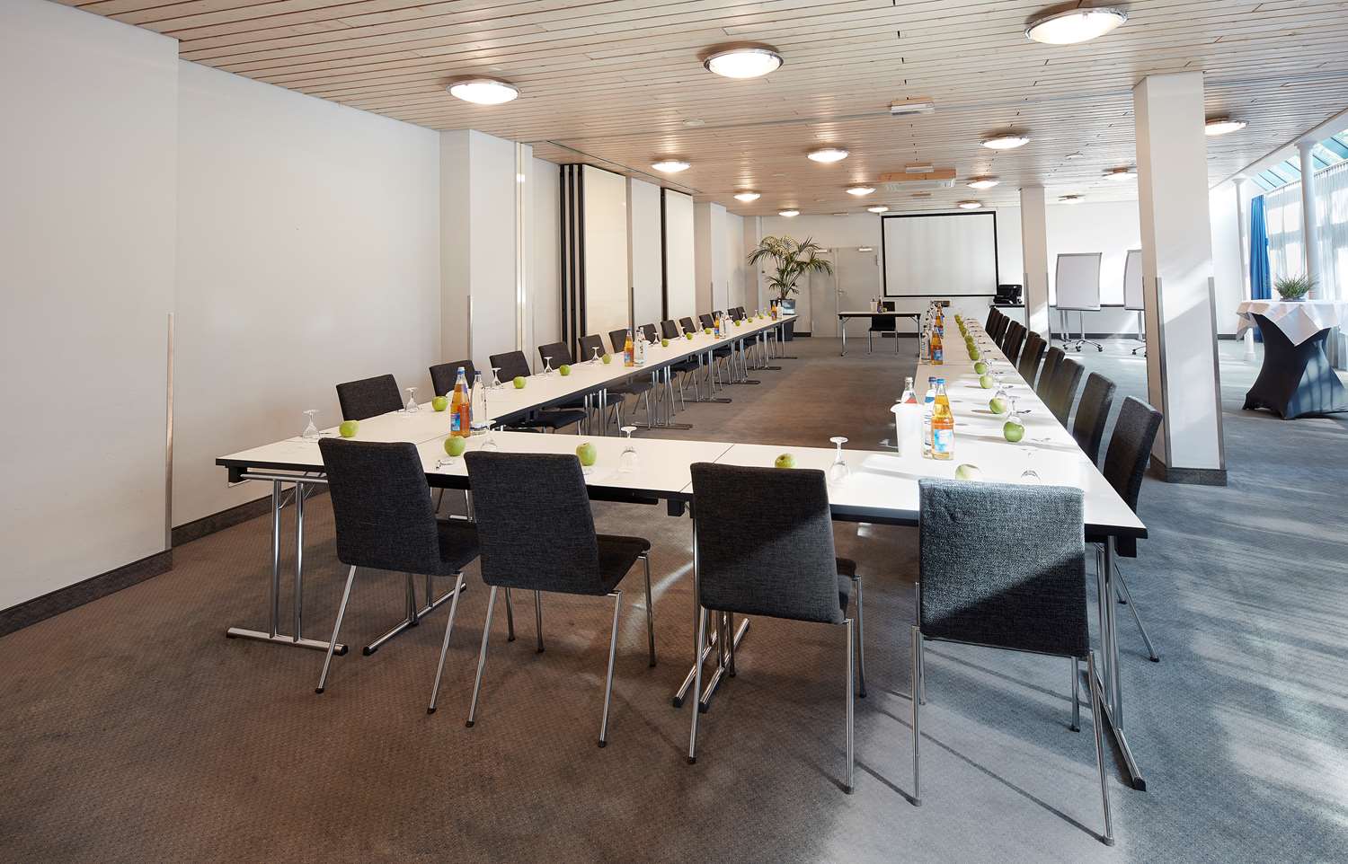Four Points Flex by Sheraton Hannover 48/53