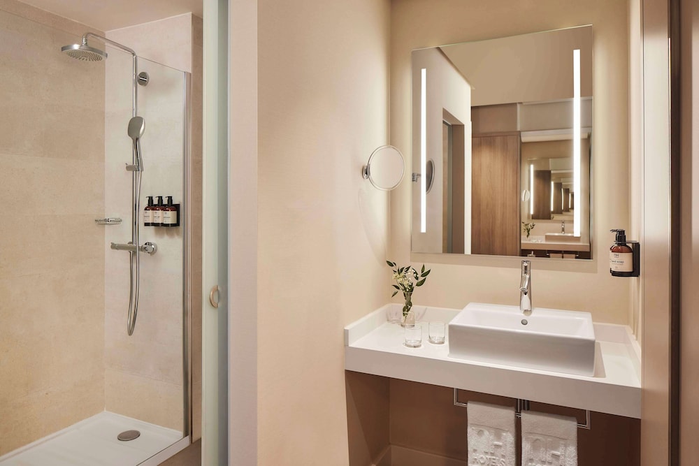 Nh Sevilla Plaza De Armas Hotel 49/50