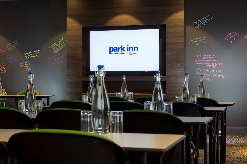 Park Inn by Radisson Polokwane 39/77