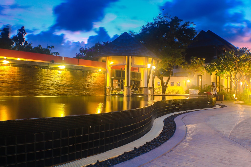 KIRIKAYAN BOUTIQUE RESORT 6/72