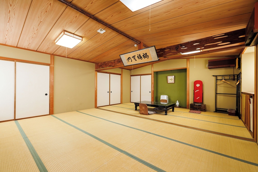Ryokufuen Kiyoharu 47/54